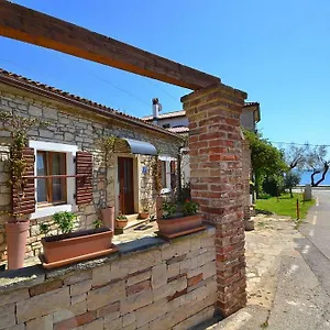 Villa Giardin, Novigrad Istria
